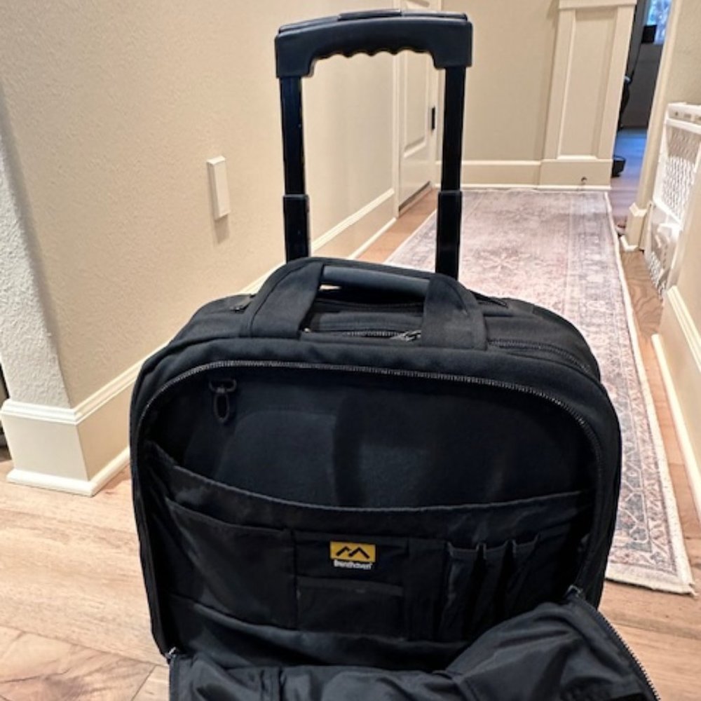 Brenthaven rolling laptop case